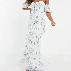 NWT Happy Girls Are The Prettiest Floral Off The Shoulder Ruffle Maxi, Size 2